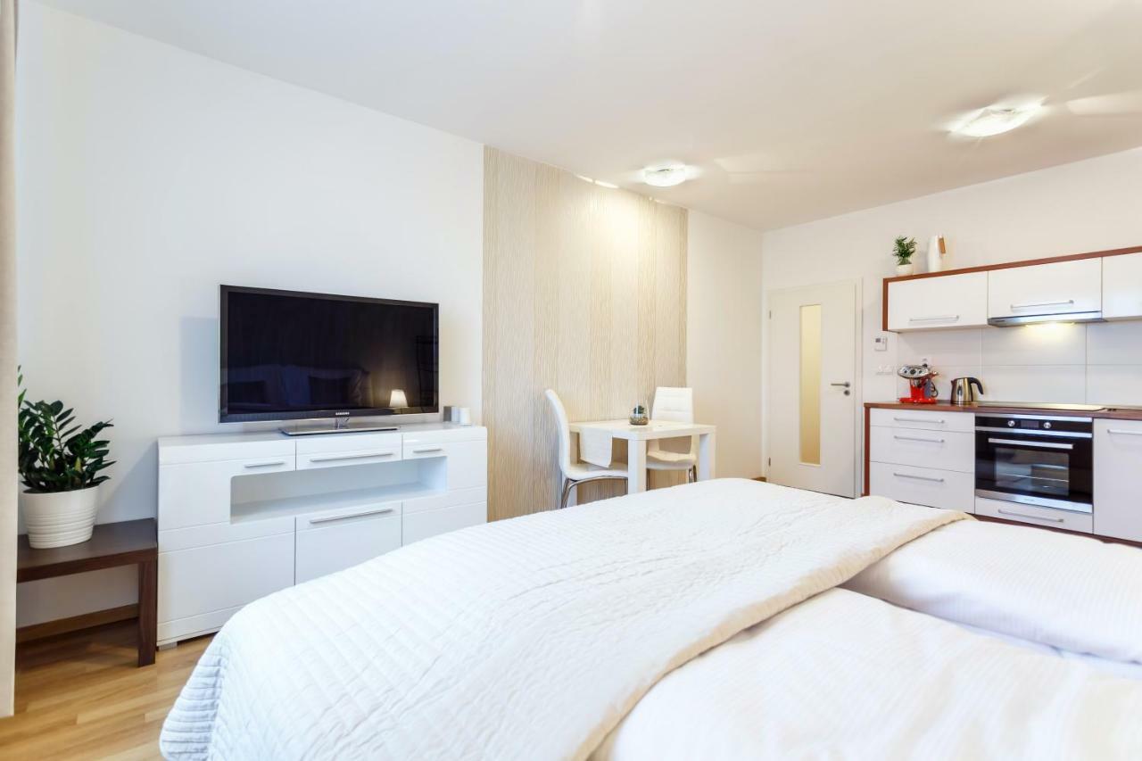 Golden Apartments Rezidence Nova Karolina Ostrava Ngoại thất bức ảnh