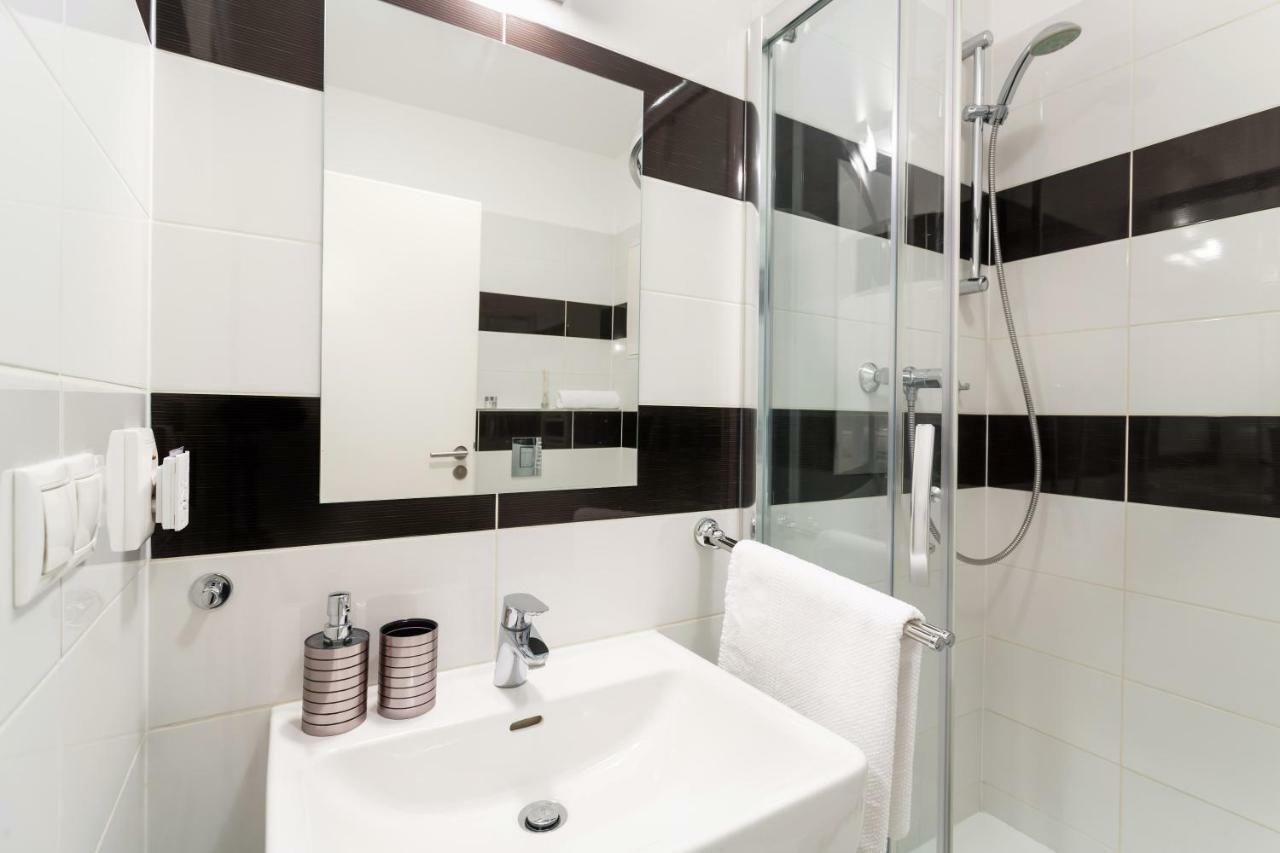 Golden Apartments Rezidence Nova Karolina Ostrava Ngoại thất bức ảnh